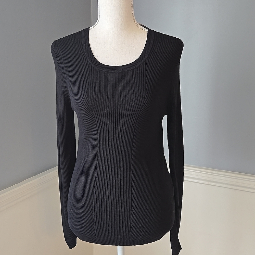 BANANA REPUBLIC SILK-LENZING ECOVERO CREW NECK SWEATER BLACK- NWT